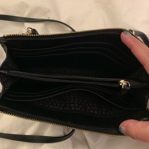 Black crossbody purse